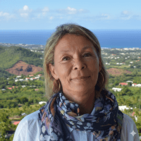 Bernadette DE LAUNAY