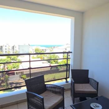 Appartement T4 rénové avec vue mer – Secteur calme