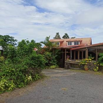 Propriété avec activité table