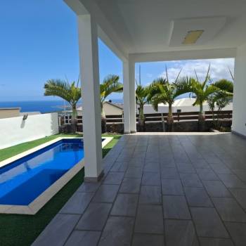 Exceptionnelle Villa de Standing avec Vue Imprenable sur l'Océan