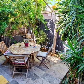 T2 meublé tout équipé – Rez-de-chaussée avec terrasse – 33 m²