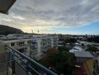 T4 EN EXCLUSIVITÉ – CENTRE-VILLE DE SAINT-DENIS AVEC VUE MER