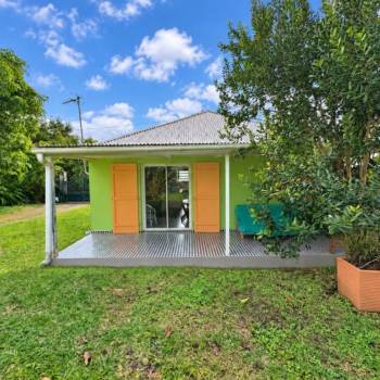 Maison créole de 64 m² sur terrain arboré de 950 m² proximité de deux rives Sainte Suzanne